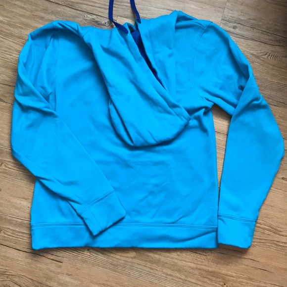 Under Armour sweatshirt - Picture 6 of 6